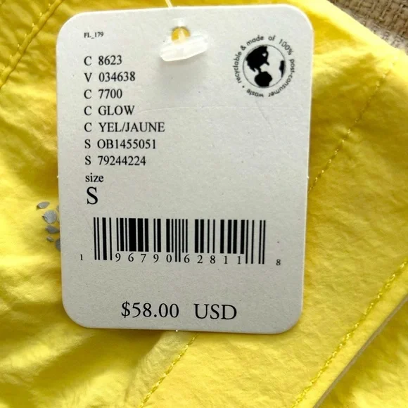 NWT Free People Parachute Shorts Yellow. Size S. Front and back pockets. - Picture 3 of 6